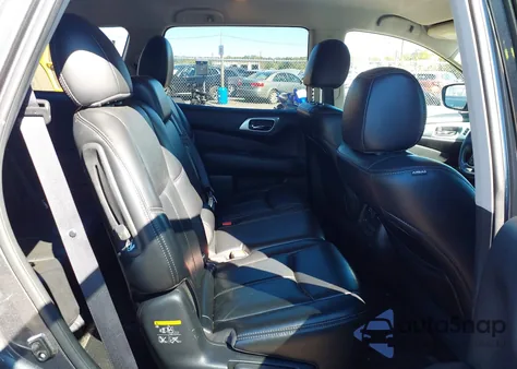 2017 Nissan Pathfinder Sl из США, поврежденный, VIN 5N1DR2MM6HC629302